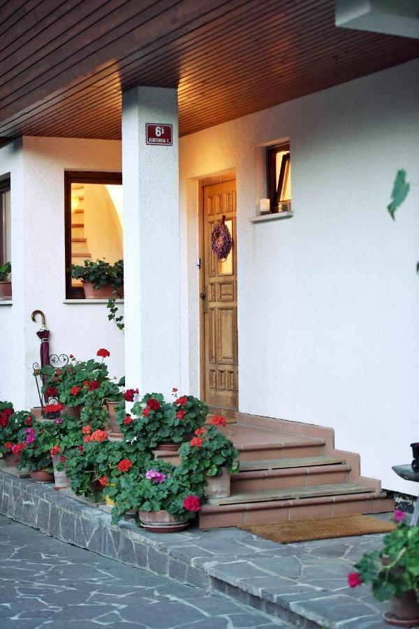 Room Art&Deco Bled Bagian luar foto